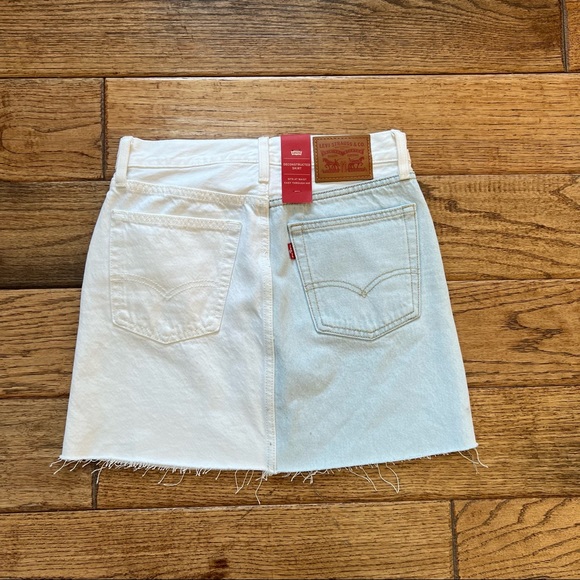 NWT Levi’s Deconstructed Two Tone Color Block High Waisted Rise Mini Skirt - Picture 2 of 5